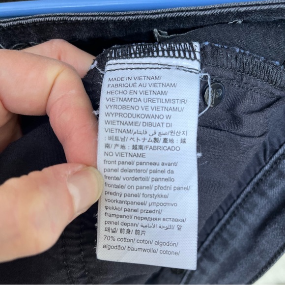 Calvin Klein Wm’s Frayed Rebel Black & Blue Ankle Skinny Fit Jeans Sz 33 - Picture 8 of 16